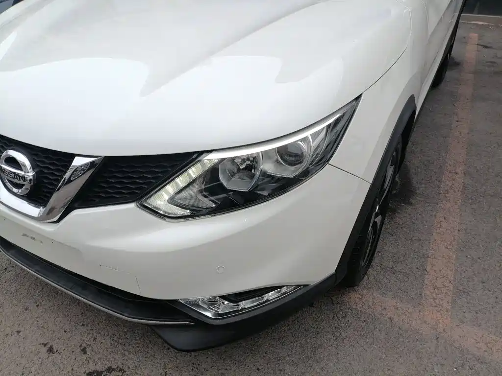 Nissan Qashqai 2016 — фото 18