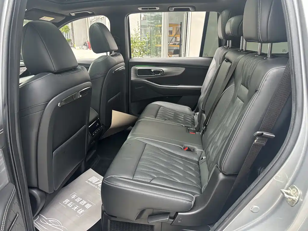 GAC Motor Trumpchi GS8 2022 — фото 18