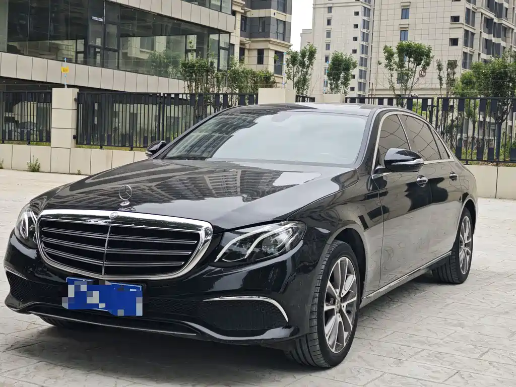 Mercedes-Benz E-Class 2018 — фото 1