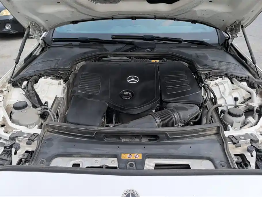 Mercedes-Benz C-Class 2022 — фото 10