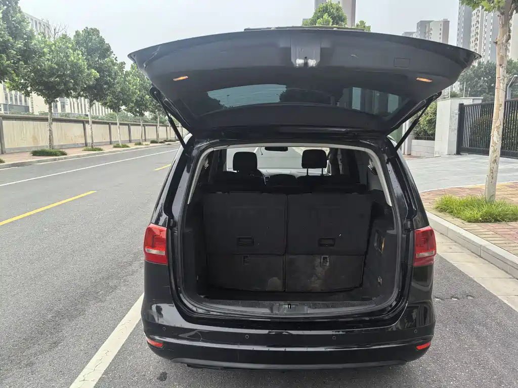 Volkswagen Sharan 2016 — фото 16