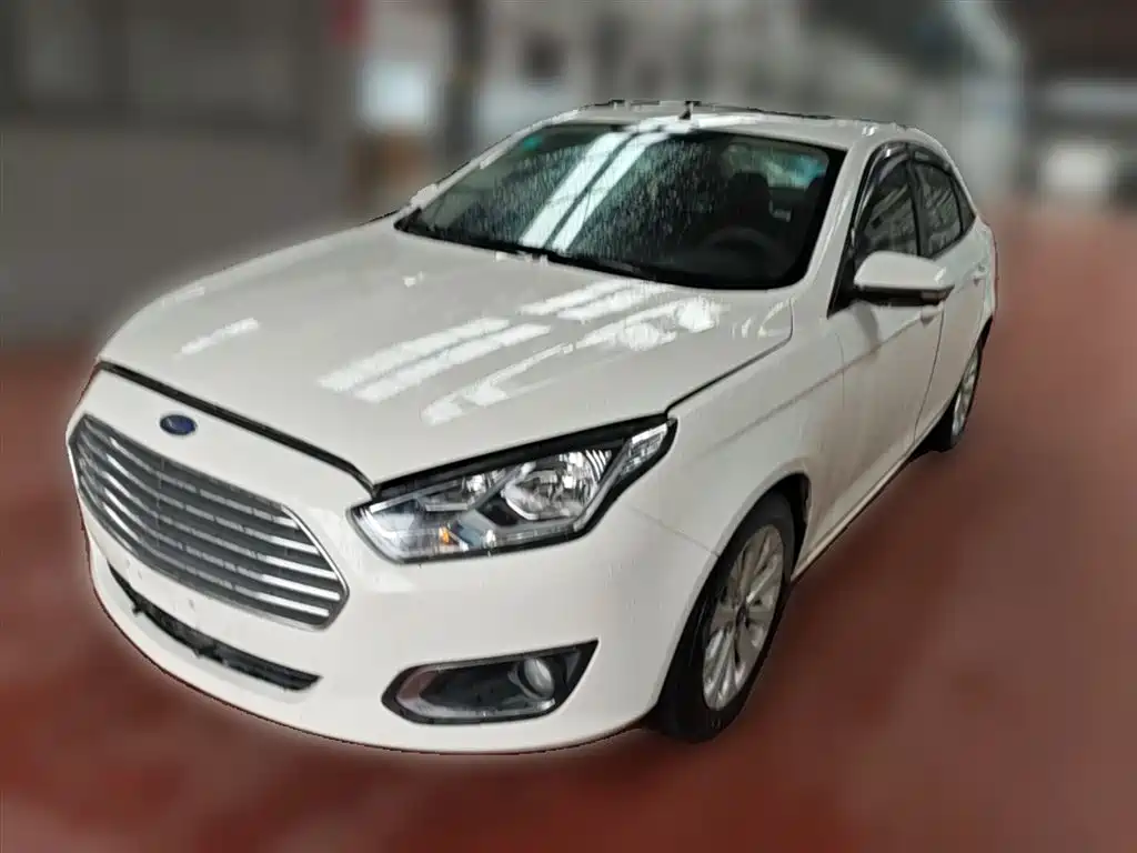 Ford Escort 2015 — фото 3