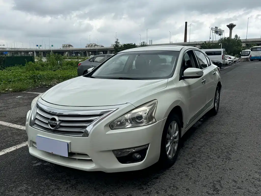 Nissan Teana 2014