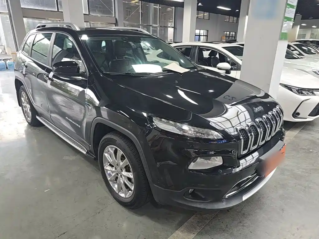 Jeep Cherokee 2018 — фото 4