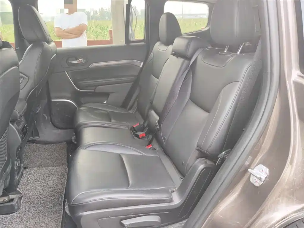 Jeep Grand Commander 2019 — фото 15