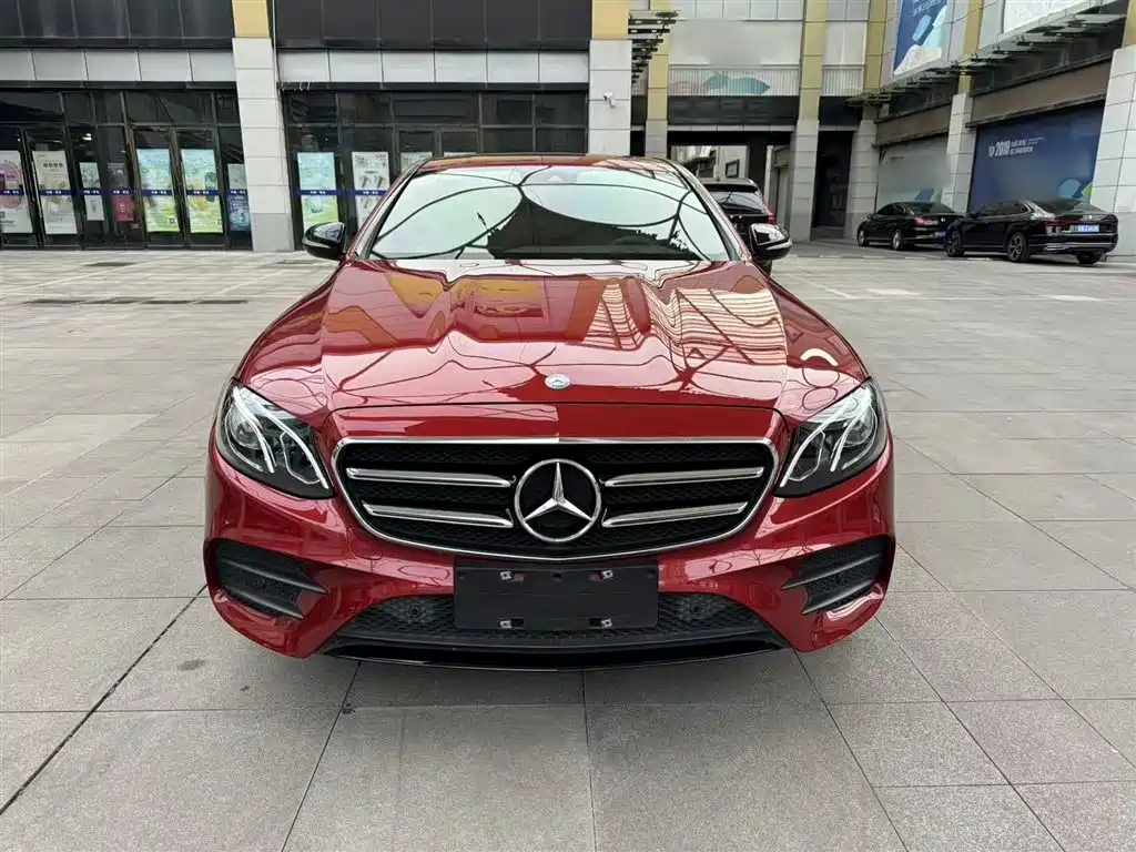 Mercedes-Benz E-Class 2017 — фото 15