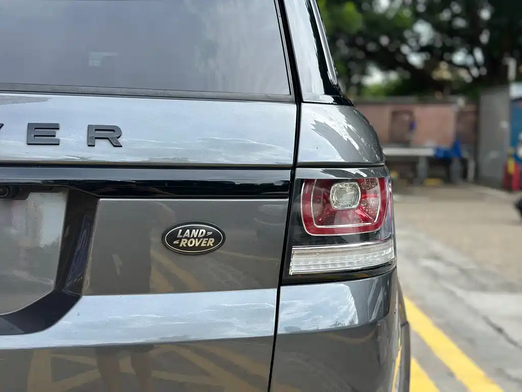 Land Rover Range Rover Sport 2013 — фото 27