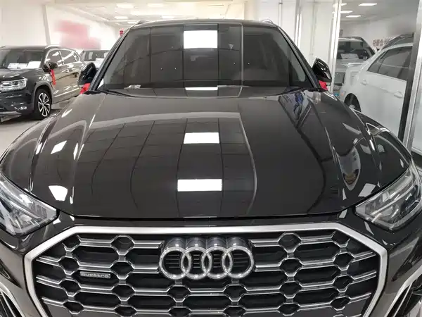 Audi Q5L 2022