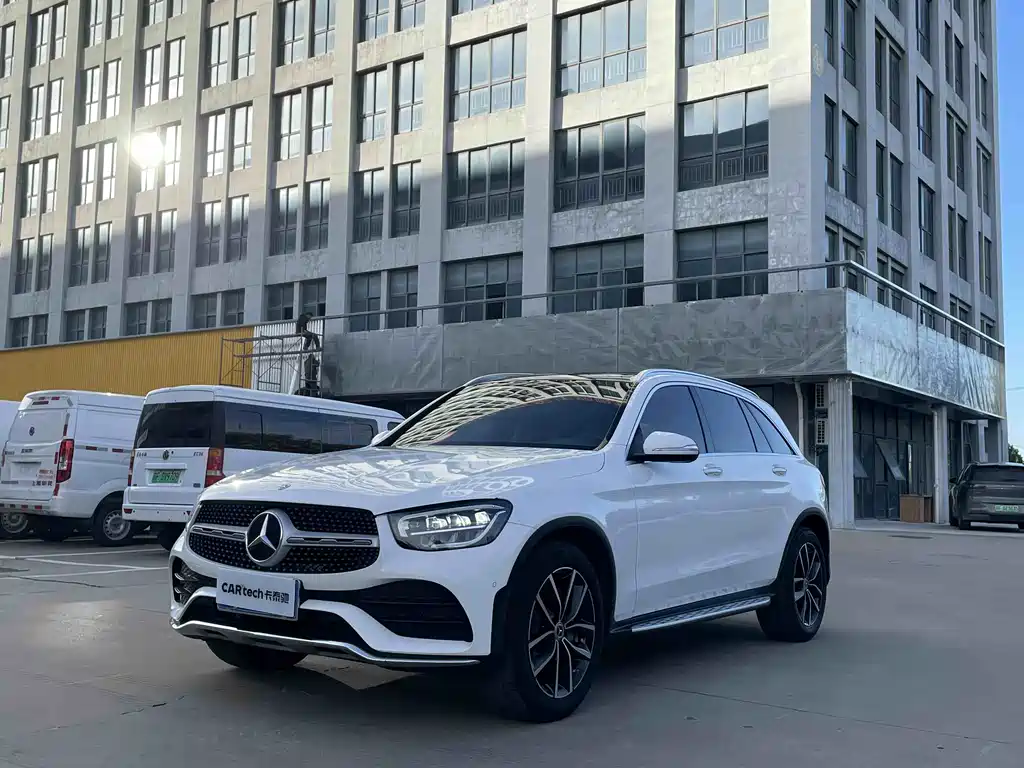 Mercedes-Benz GLC 2020 — фото 1