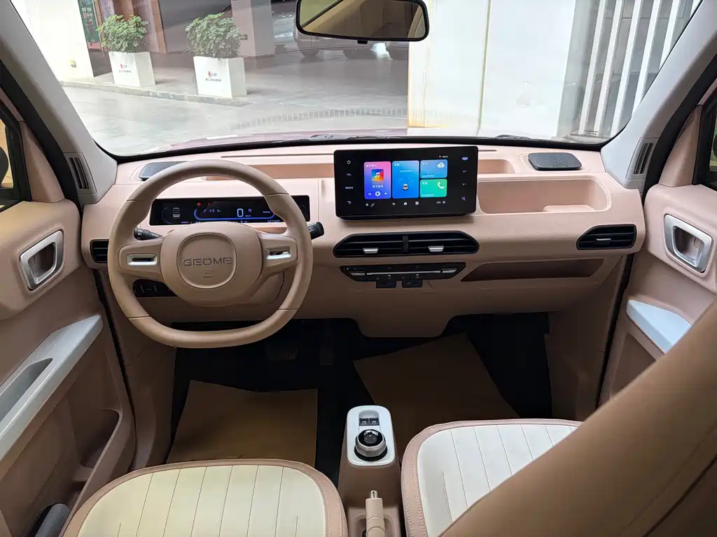 Geely Galaxy Panda 2024
