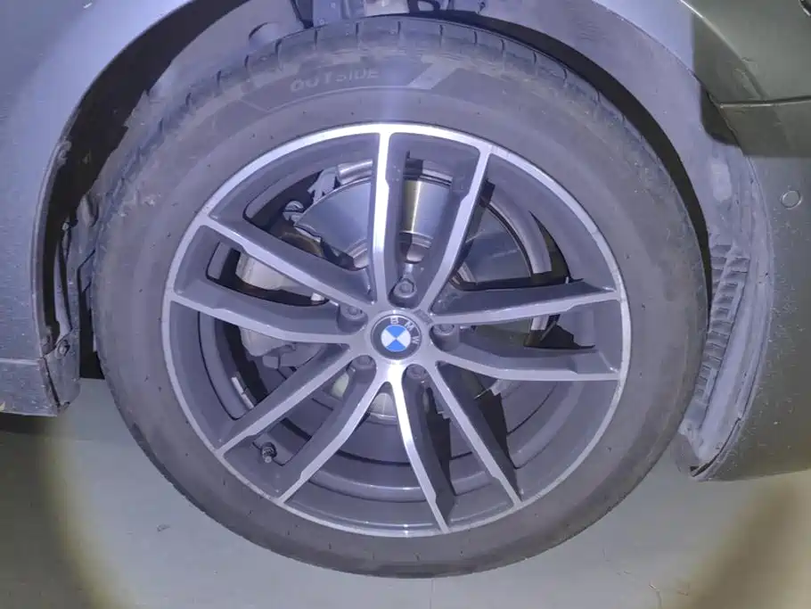 BMW 5 Series 2022
