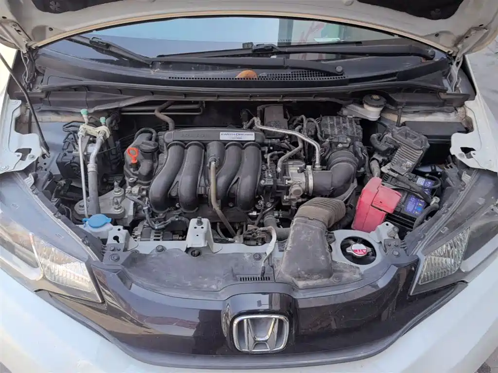 Honda Fit 2018 — фото 20