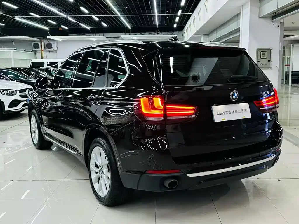 BMW X5 2018 — фото 18