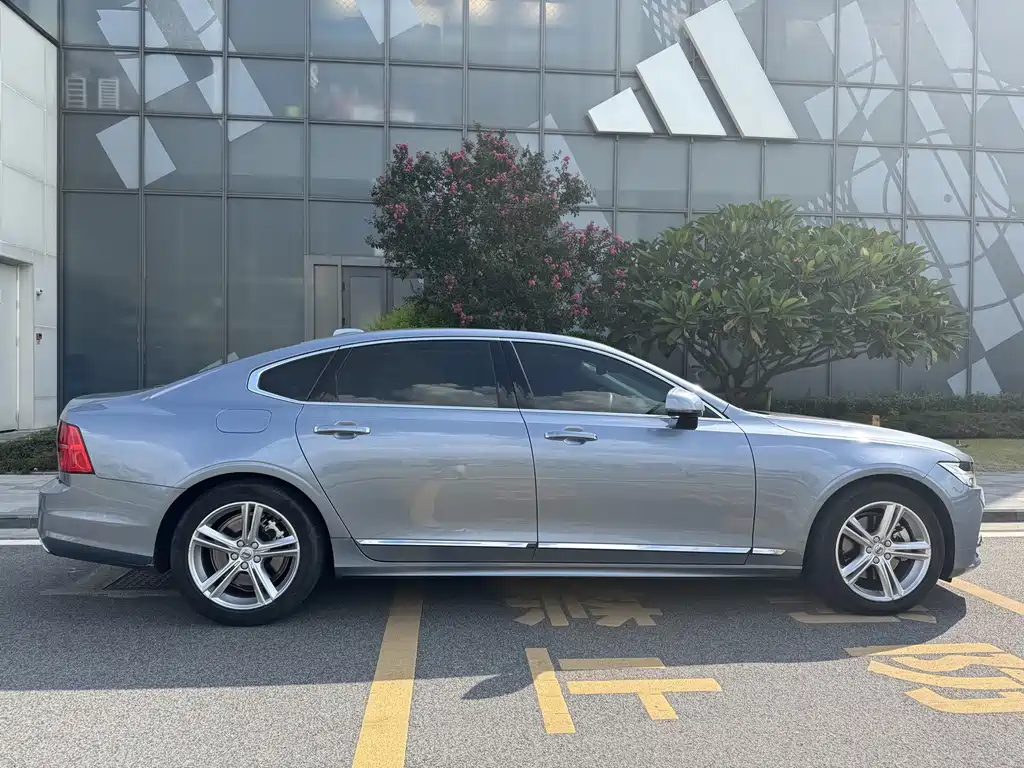Volvo S90 2018 — фото 5