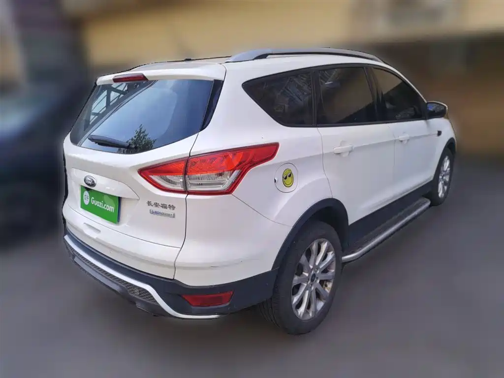 Ford Kuga 2016 — фото 5