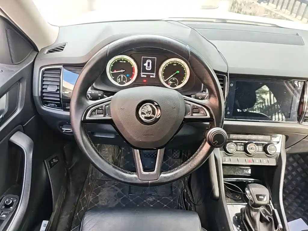 Skoda Kodiaq 2018 — фото 11