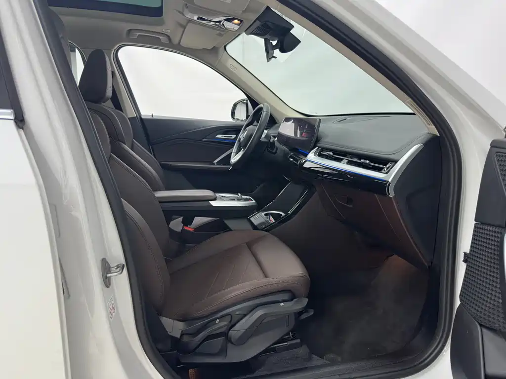 BMW X1 2023 — фото 11