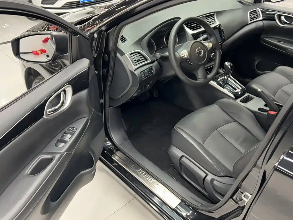 Nissan Sylphy 2017 — фото 18