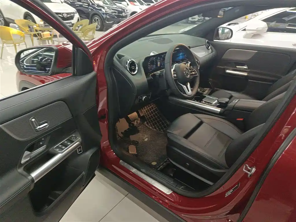 Mercedes-Benz GLA 2021 — фото 16