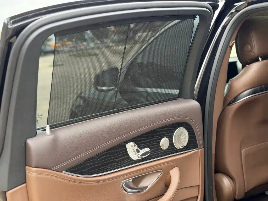Mercedes-Benz E-Class 2022