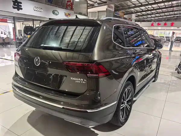 Volkswagen Tiguan L 2017