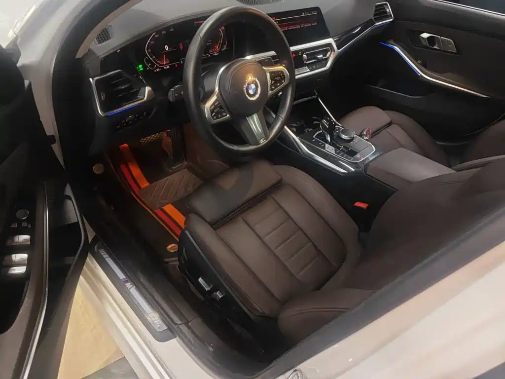 BMW 3 Series 2021 — фото 11