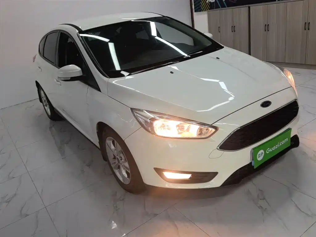 Ford Focus 2017 — фото 4