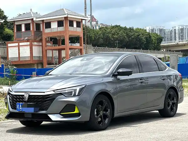 Roewe i6 MAX 2020