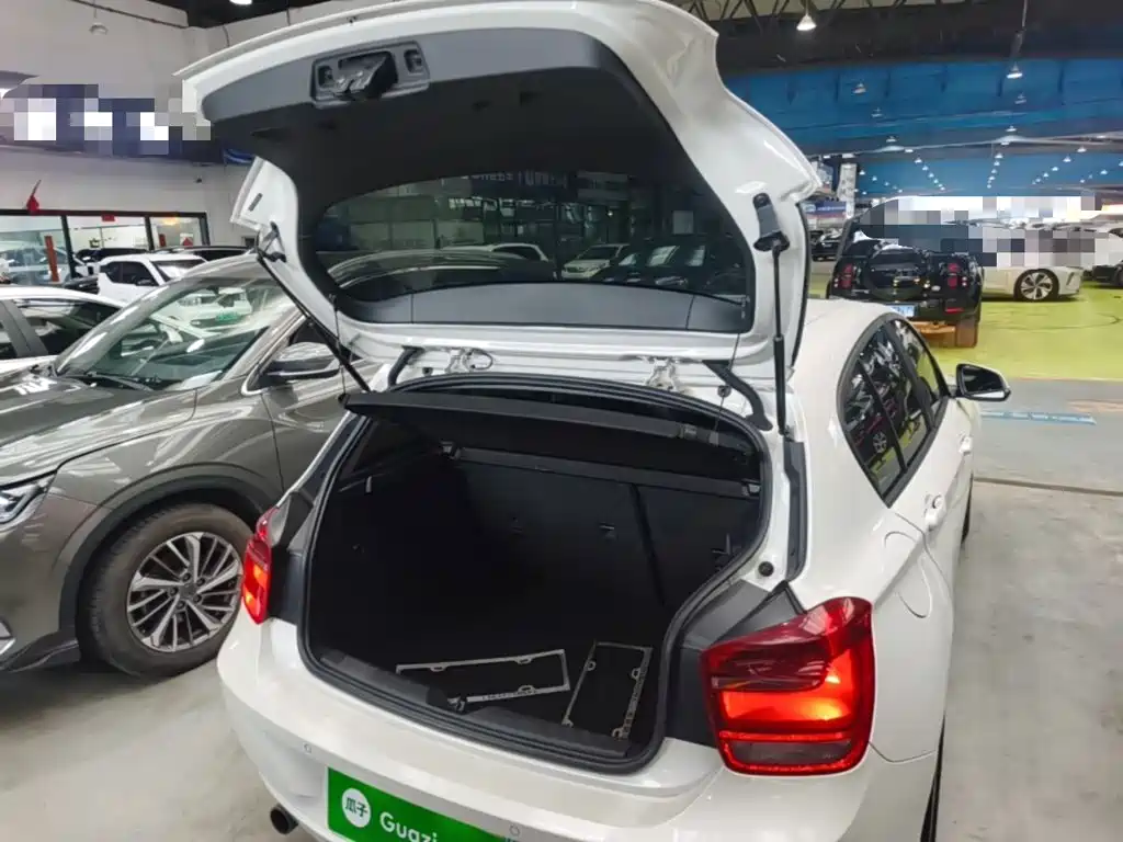 BMW 1 Series 2015 — фото 19