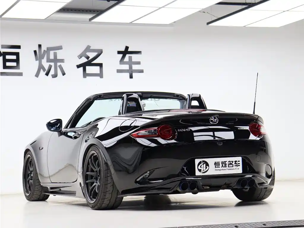 Mazda MX-5 2023 — фото 22