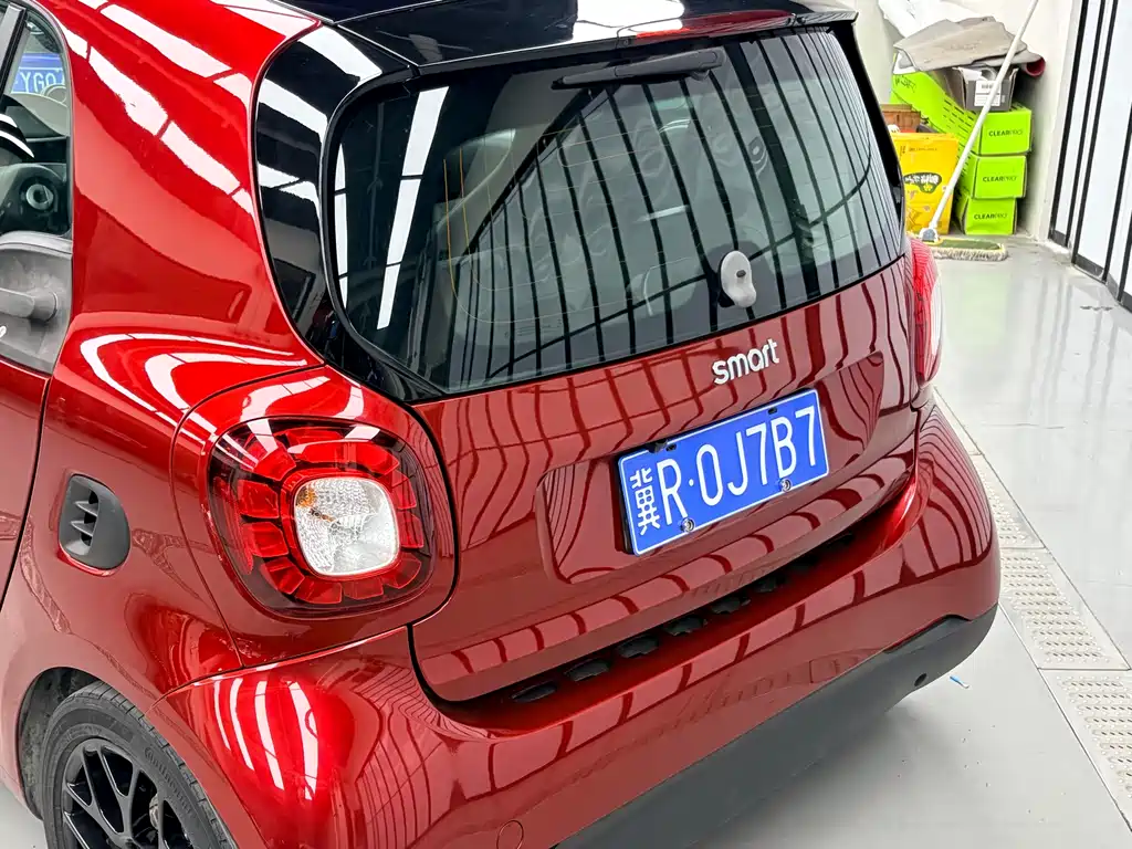 smart Fortwo 2019 — фото 5