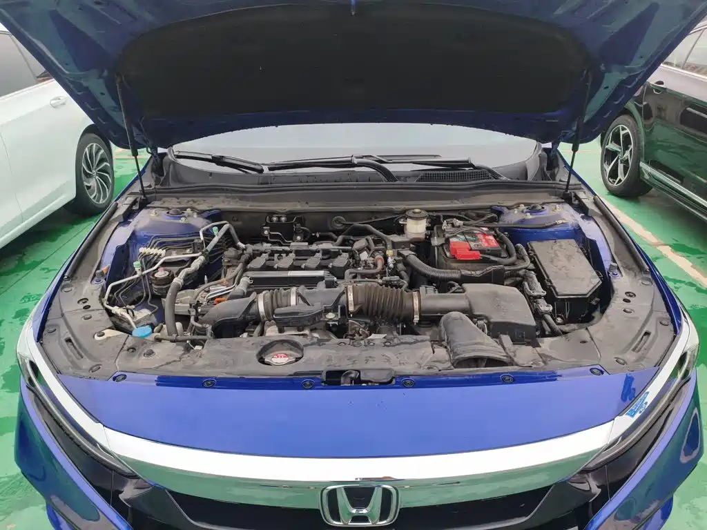 Honda Accord 2020 — фото 16