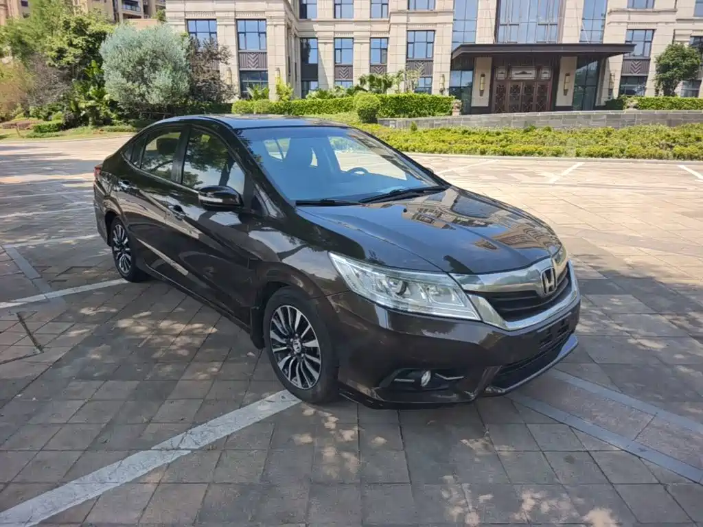 Honda Crider 2015