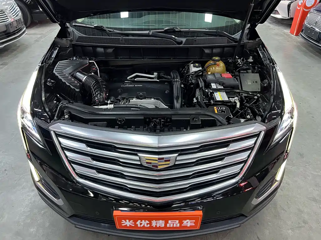 Cadillac XT5 2018 — фото 18