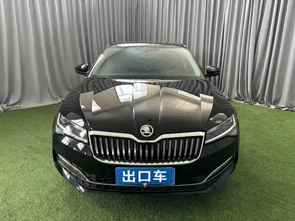Skoda Superb 2023