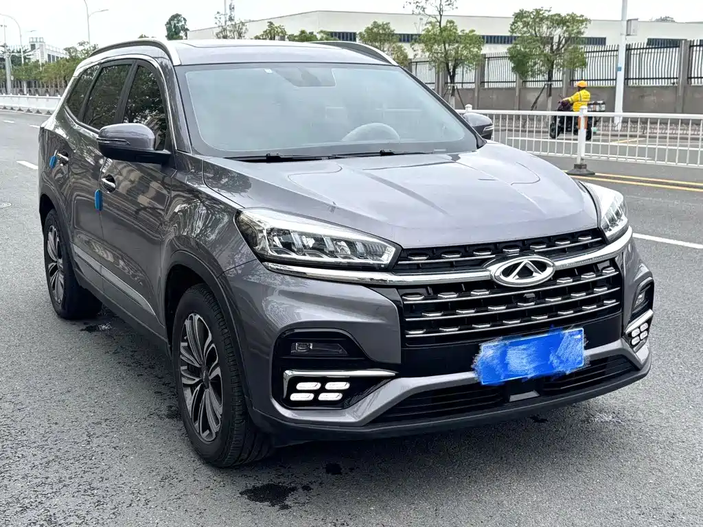 Chery Tiggo 8 2023 — фото 3