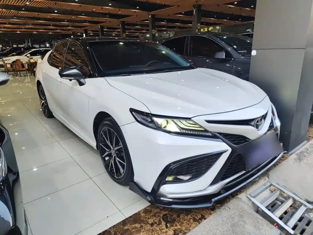 Toyota Camry 2022