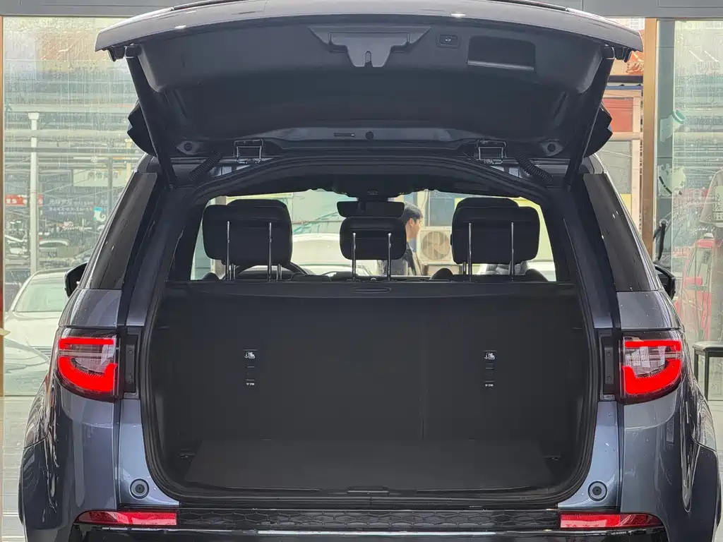 Land Rover Discovery Sport 2021 — фото 15
