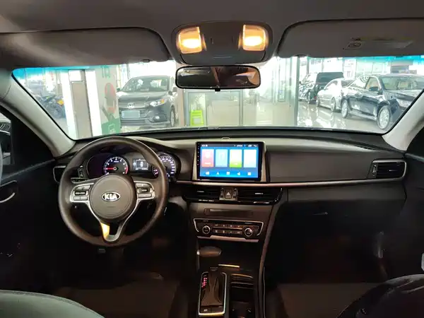 Kia K5 2017