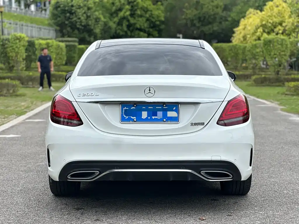 Mercedes-Benz C-Class 2021