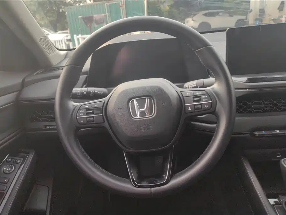 Honda Accord 2024 — фото 15