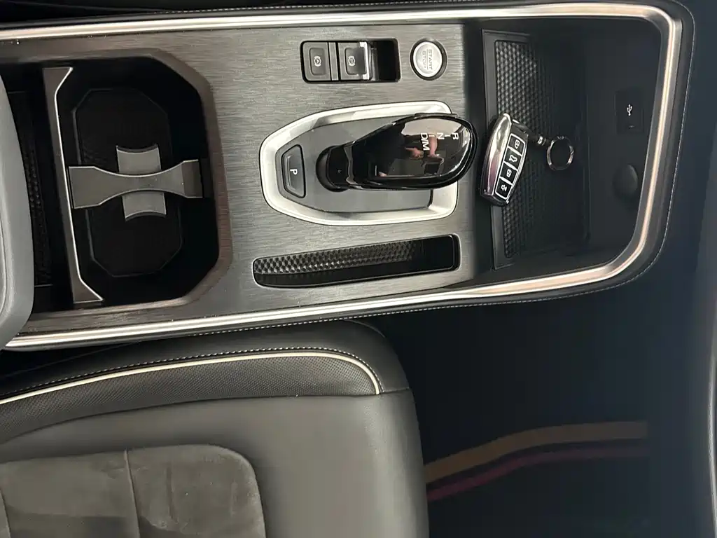 Haval H6 2023 — фото 11
