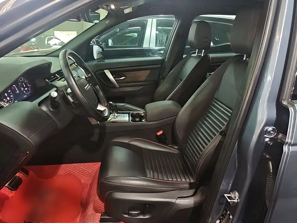 Land Rover Discovery Sport 2020 — фото 11