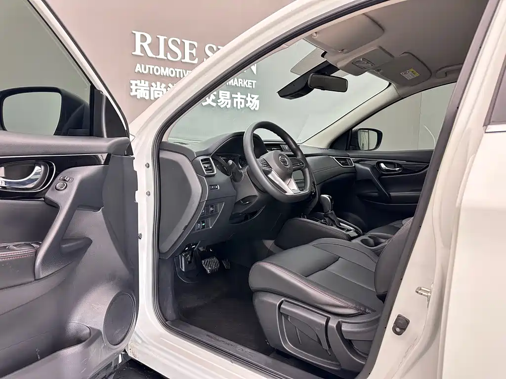 Nissan Qashqai 2023 — фото 4
