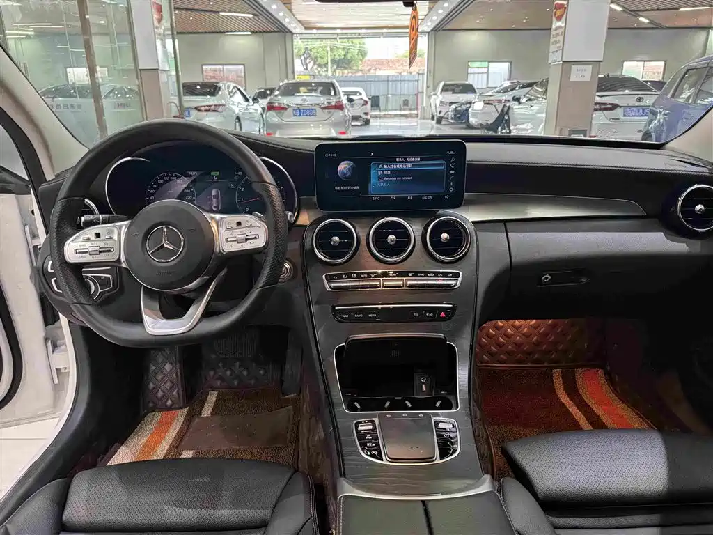 Mercedes-Benz C-Class 2020 — фото 9