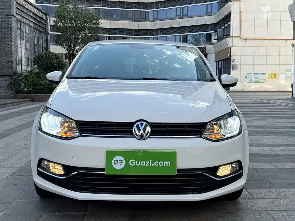 Volkswagen Polo 2016
