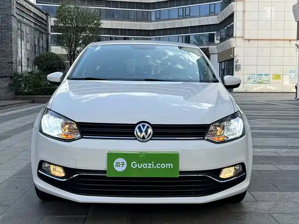 Volkswagen Polo 2014