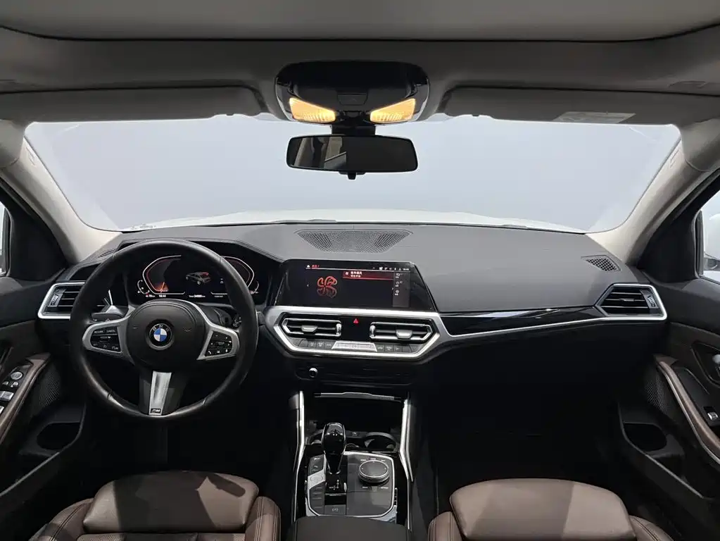 BMW 3 Series 2022 — фото 12