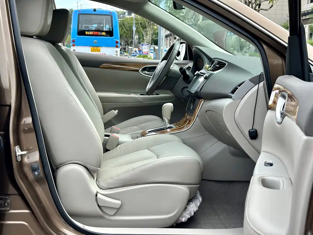 Nissan Sylphy 2015 — фото 23