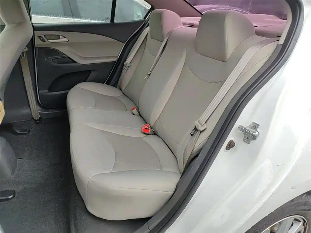 Chevrolet Sail 2015 — фото 17